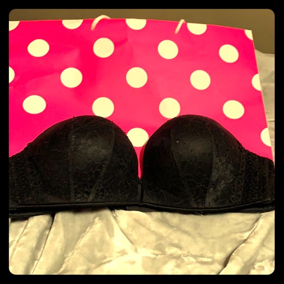 Strapless bra